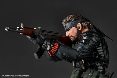 Metal Gear Solid Δ : Snake Eater Revoltech Amazing Yamaguchi Figure - Naked Snake Sneaking Suit Ver. [Pre-Order Feb 2027]