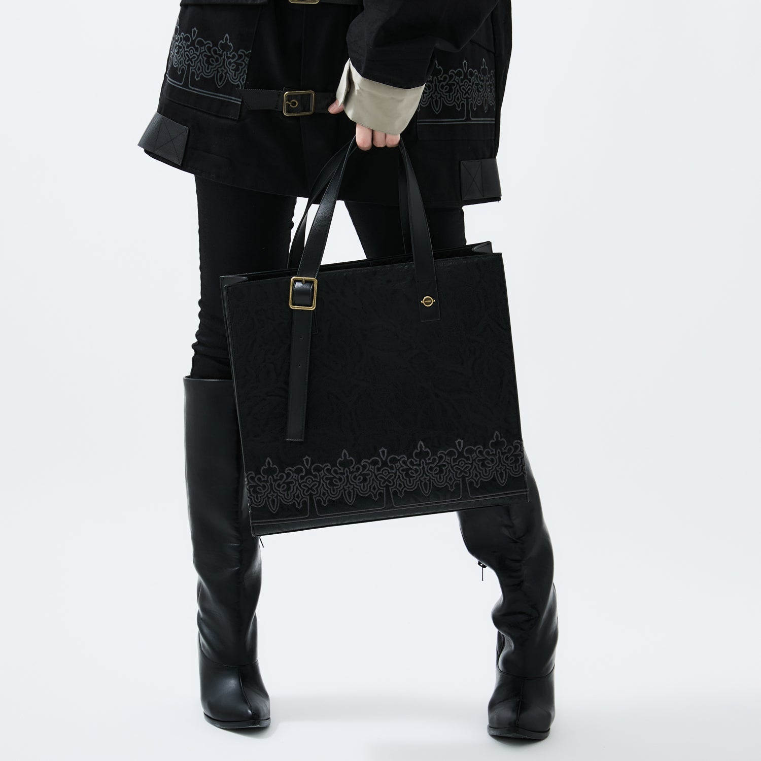 NieR Automata - 2-Way Tote Bag YoRHa Unit Model – JumpIchiban