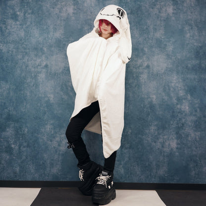 NieR Automata - Fluffy Blanket With Hood And Cushion Storage