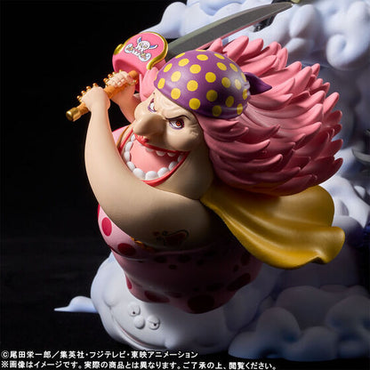 One Piece King of modeling World Collectible Figure Premium - New and Old Four Emperors [Pre-Order Apr 2026]