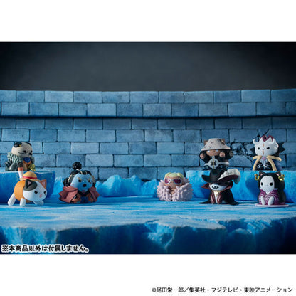 One Piece Mega Cat Project - Nyampis Nyan! Luffy and the Seven Warlords of the Sea Box of 8 [Random] [Pre-Order Nov 2026]