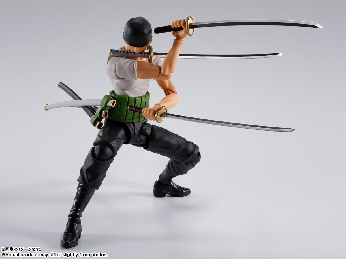 One Piece S.H.Figuarts - Roronoa Zoro Romance Dawn