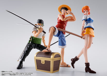 One Piece S.H.Figuarts - Roronoa Zoro Romance Dawn