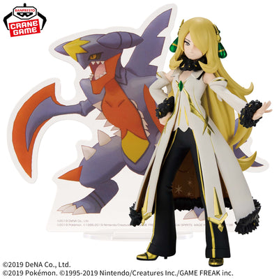 Pokemon Masters EX Panel Spectacle - Arc Suit Cynthia & Mega Garchomp