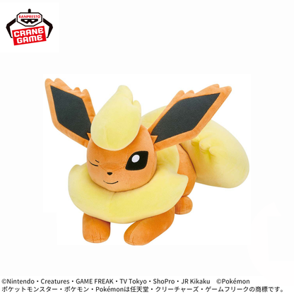 Pokemon Mofugu Plush Eevee Friends - Jolteon and Flareon Naptime Ver. (2 Types) [Pre-Order Jul 2026]