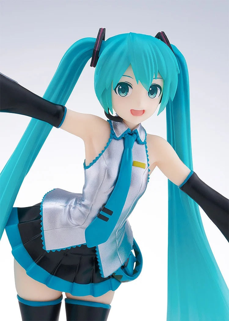 POP UP PARADE Character Vocal Series 01: Hatsune Miku Clear Color Ver.