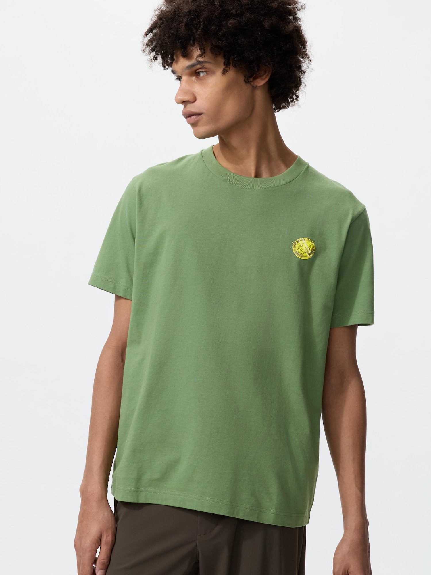 Shueisha's 100th Anniversary x Uniqlo Fashion Collection - Golden Kamuy T-Shirt Vol. 1 (2 Types)