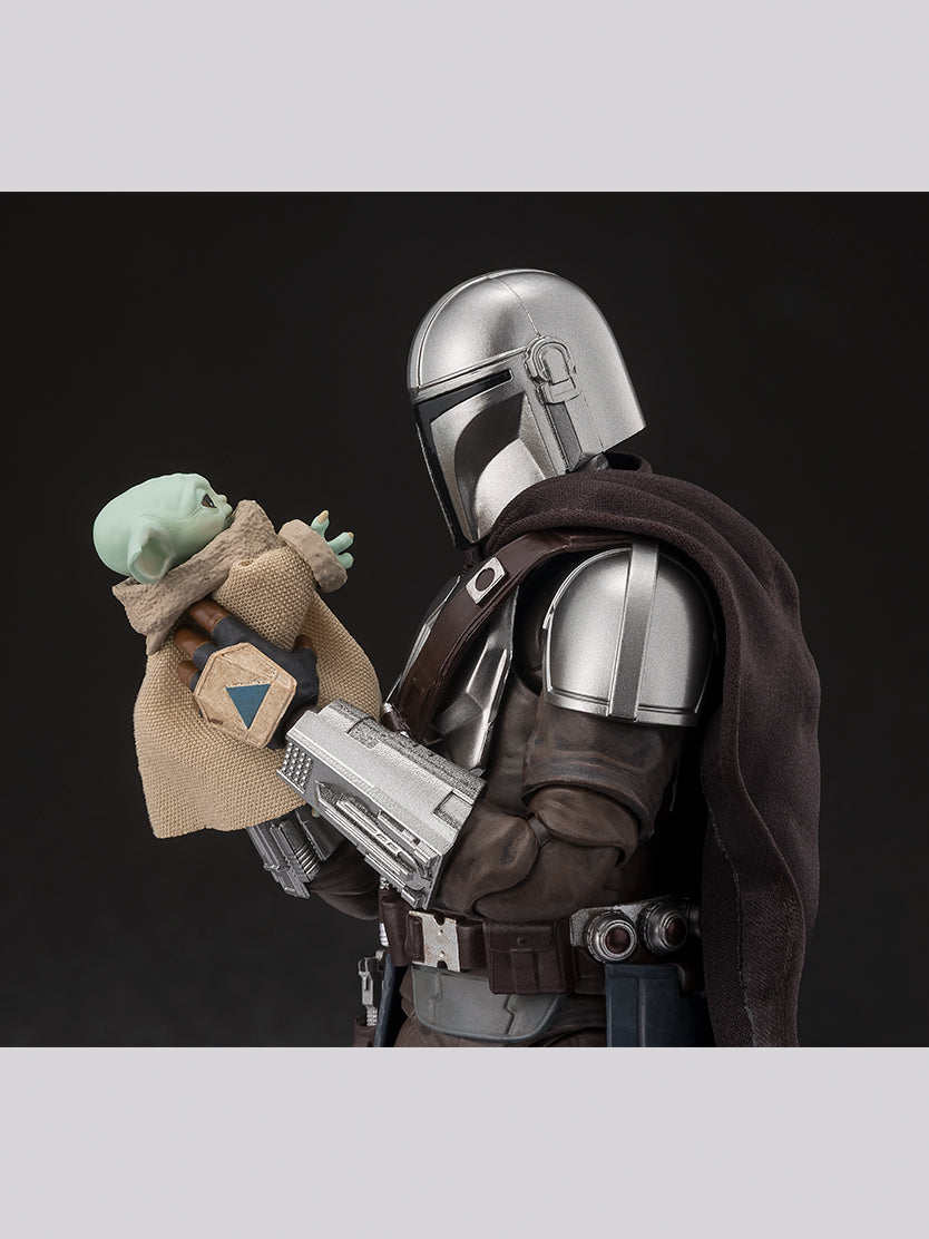 Star Wars: The Mandalorian S.H.Figuarts - The Mandalorian and