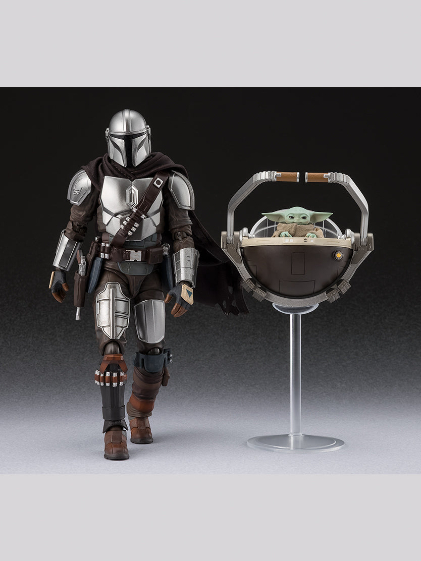 Star Wars: The Mandalorian S.H.Figuarts - The Mandalorian and Grogu [Pre-Order May 2026]
