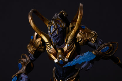 Starcraft Figure - Zealot [Pre-Order Jan 2027]