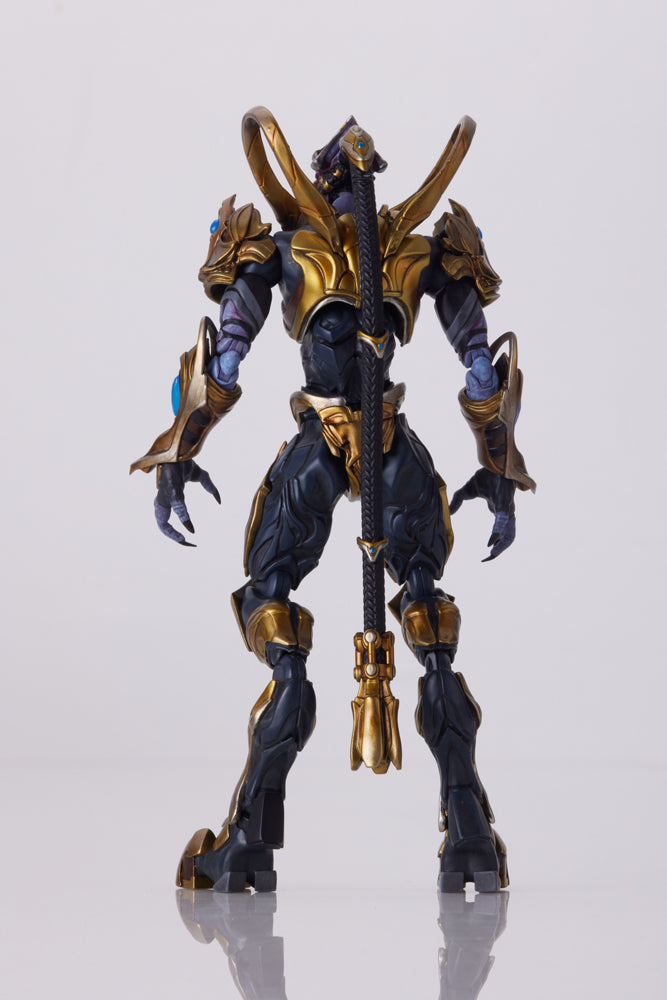 Starcraft Figure - Zealot [Pre-Order Jan 2027]
