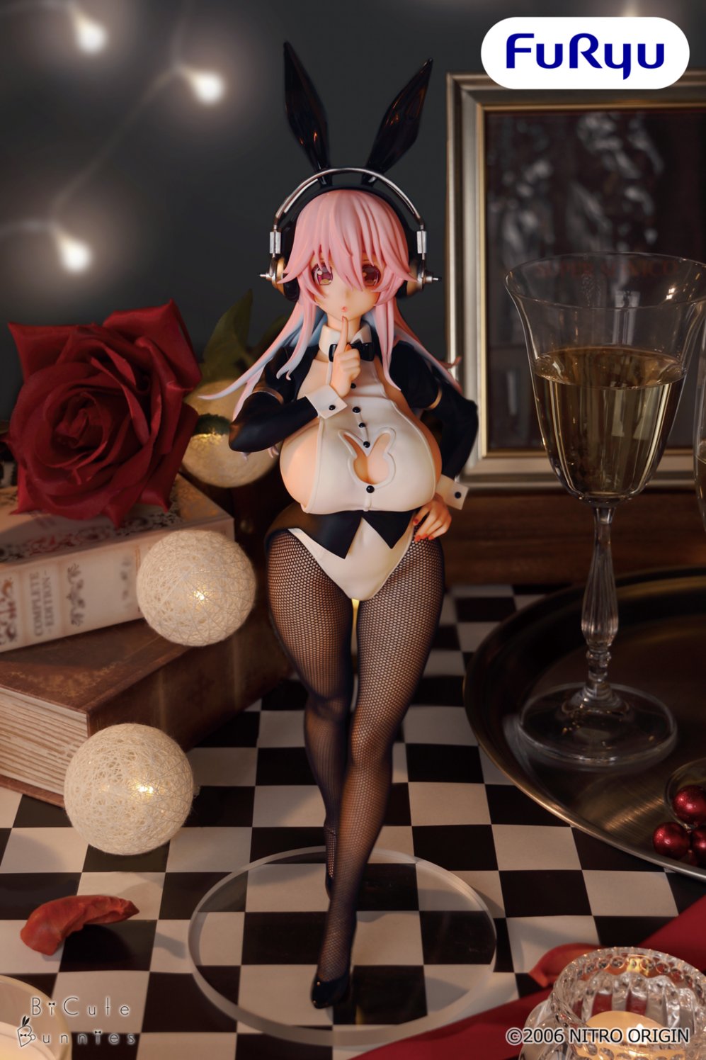 Super Sonico Series Bi Cute Bunnies Figure- Super Sonico Newly Drawn Costume Swallowtail Ver. [Pre-order Mar 2027]