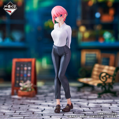 THE QUINTESSENTIAL QUINTUPLETS ICHIBAN KUJI - Quintuplets Honeymoon!! - A Prize NAKANO ICHIKA Figure (5 years later ver.)