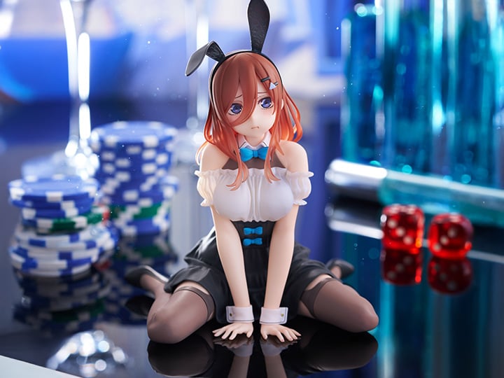 The Quintessential Quintuplets Desktop Cute Figure - Miku Nakano Bunny Ver.