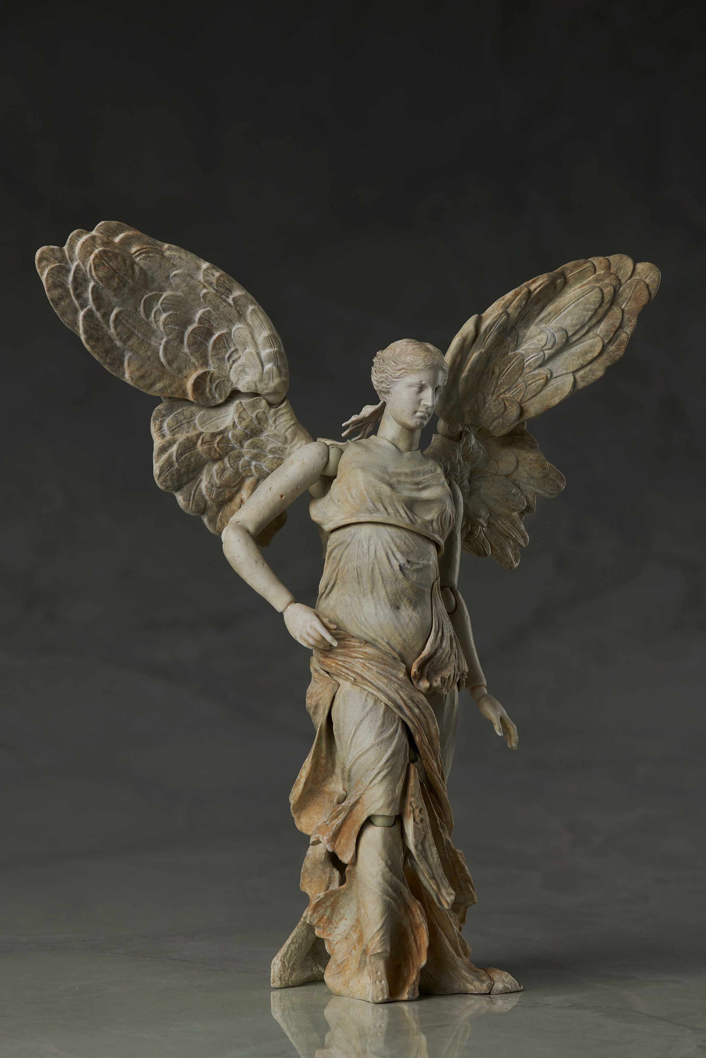 The Table Museum Figma - Winged Victory of Samothrace [Pre-Order Apr 2027]