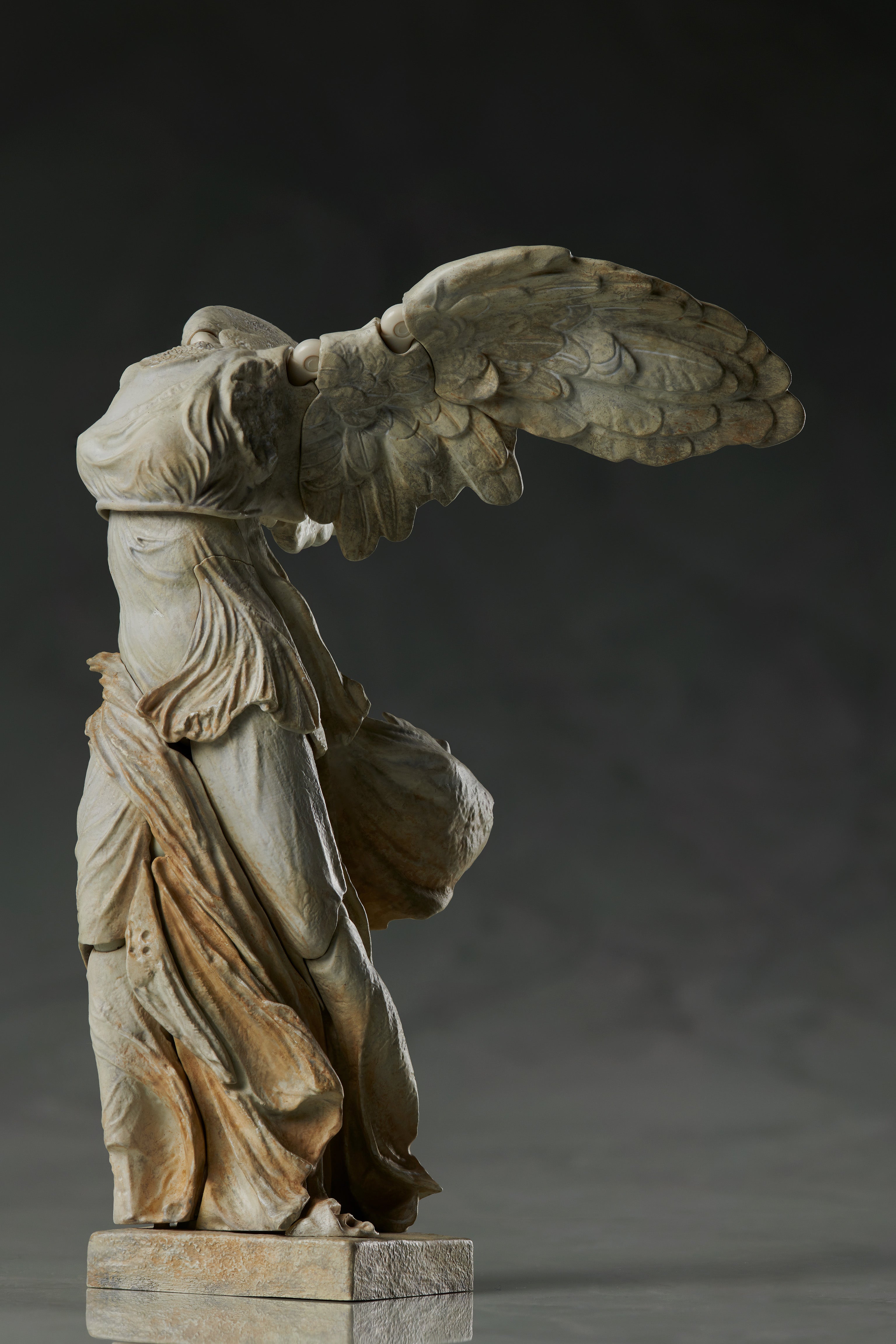 The Table Museum Figma - Winged Victory of Samothrace [Pre-Order Apr 2027]