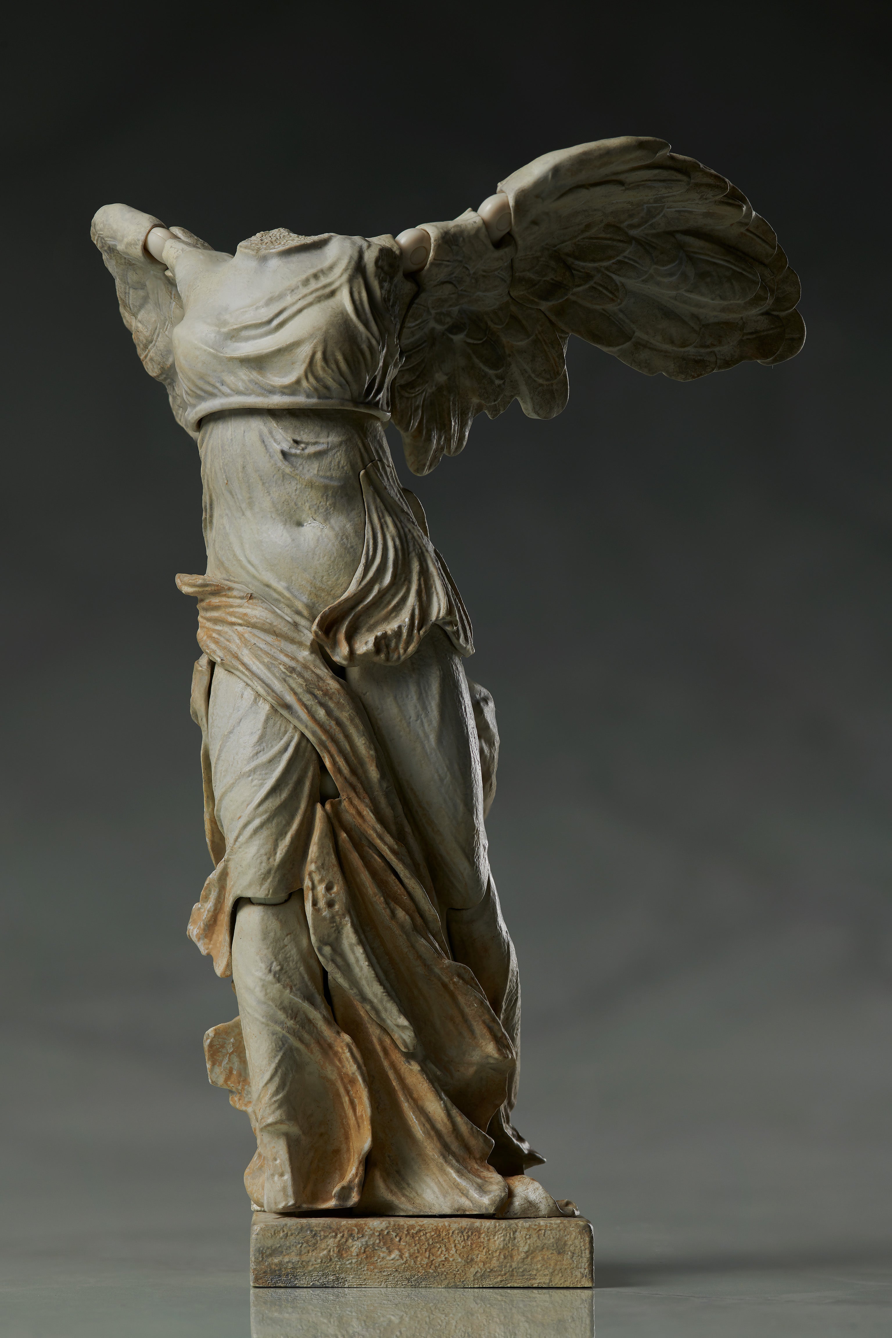 The Table Museum Figma - Winged Victory of Samothrace [Pre-Order Apr 2027]