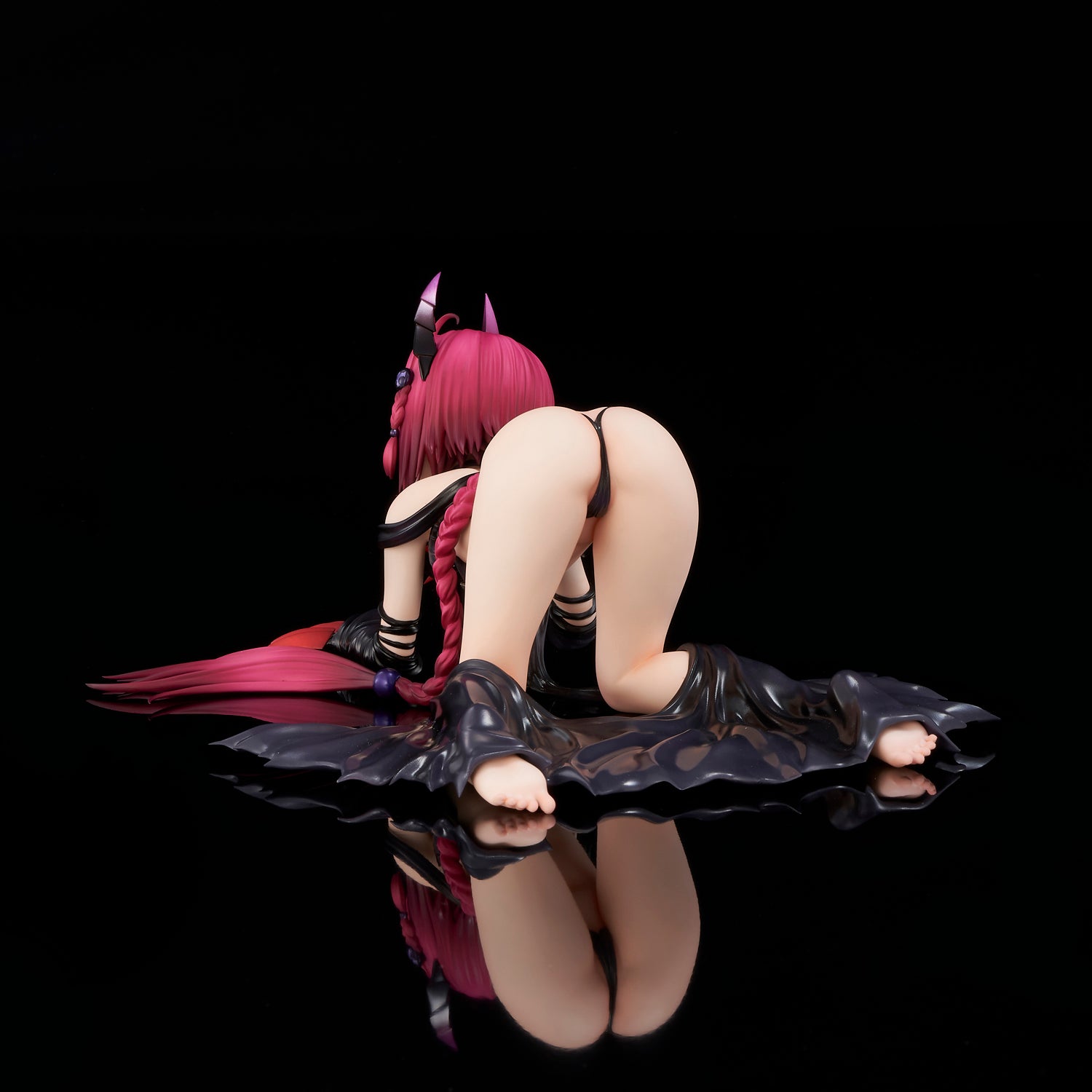 To Love Ru Darkness 1/6 Scale Figure - Nemesis Darkness Renewal Package ver. [Pre-Order Nov 2026]