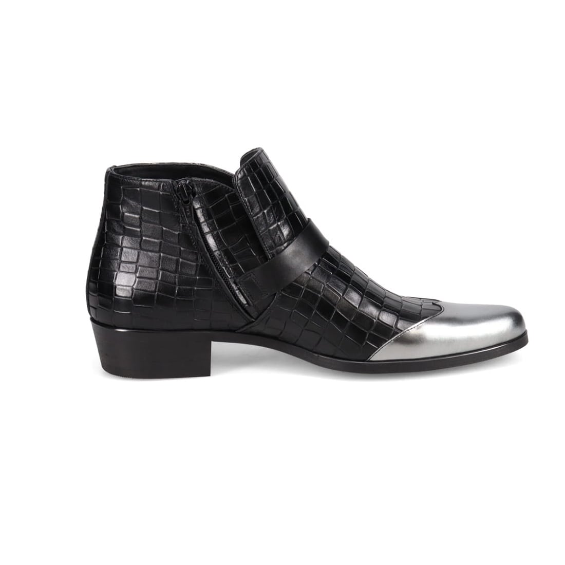 Yakuza: Like a Dragon Footwear Collection - Goro Majima Model [Pre-Order Sep 2026]