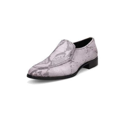 Yakuza: Like a Dragon Footwear Collection - Kiryu Kazuma Model [Pre-Order Sep 2026]
