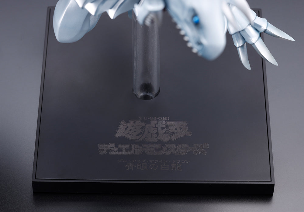 Yu-Gi-Oh! Duel Monsters  Oshi Works - Blue-Eyes White Dragon [Pre-Order May 2026]