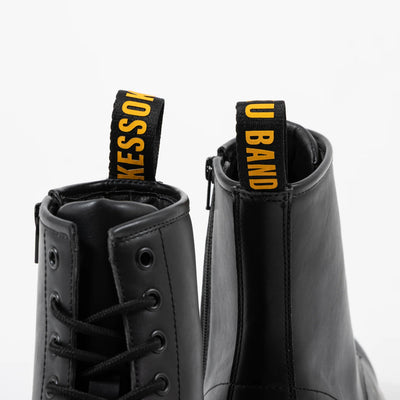 Bocchi The Rock! SuperGroupies Kessoku Band boots: Rear view of the yellow heel pull tabs.