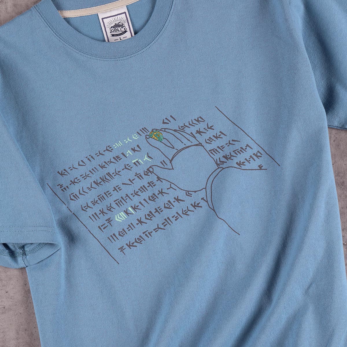 Castle in the Sky GBL BASIC T-Shirt - I Can Read It! Light Blue - official view 7