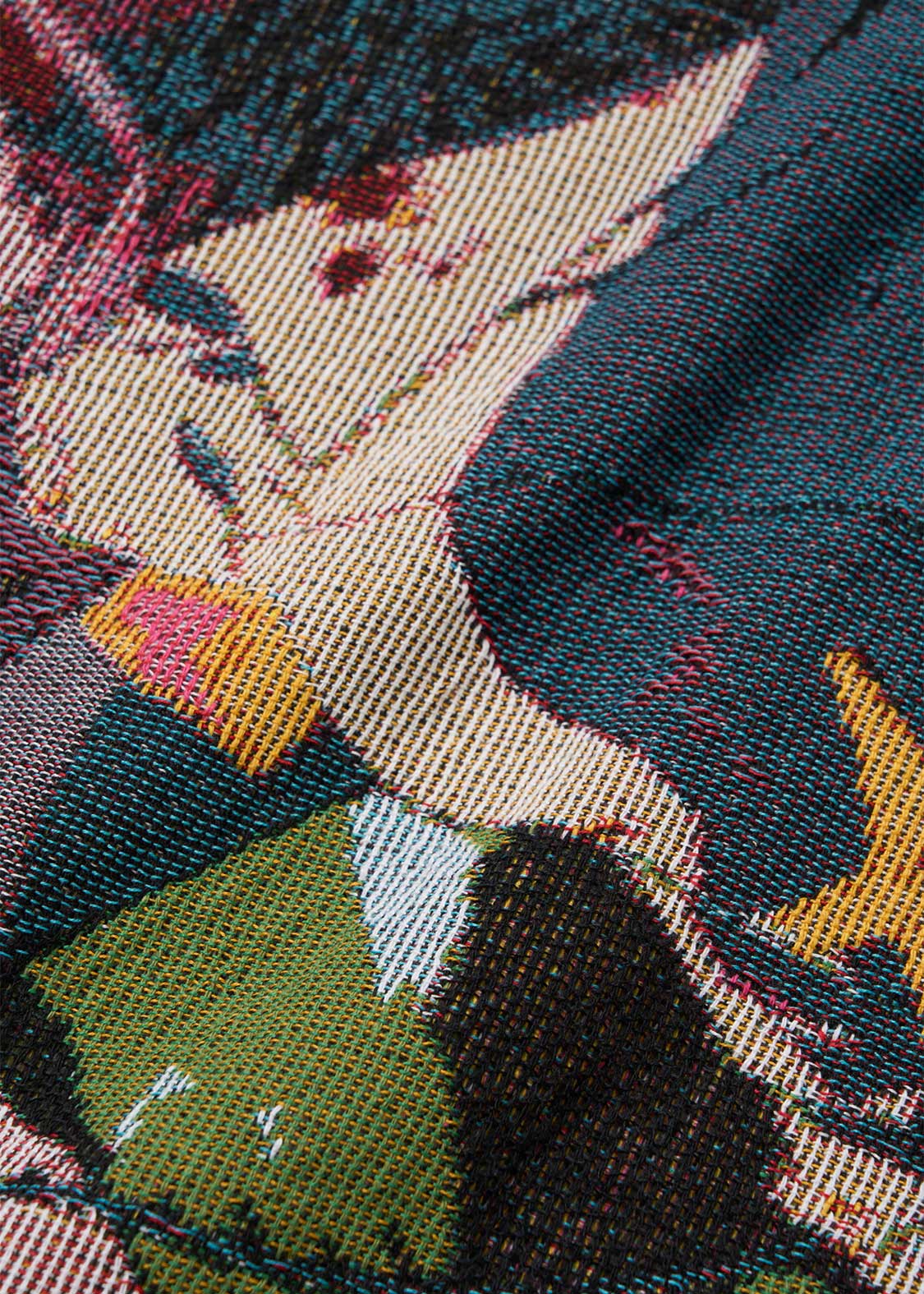 Chainsaw Man Reze Arc jacquard throw blanket - official detail 8