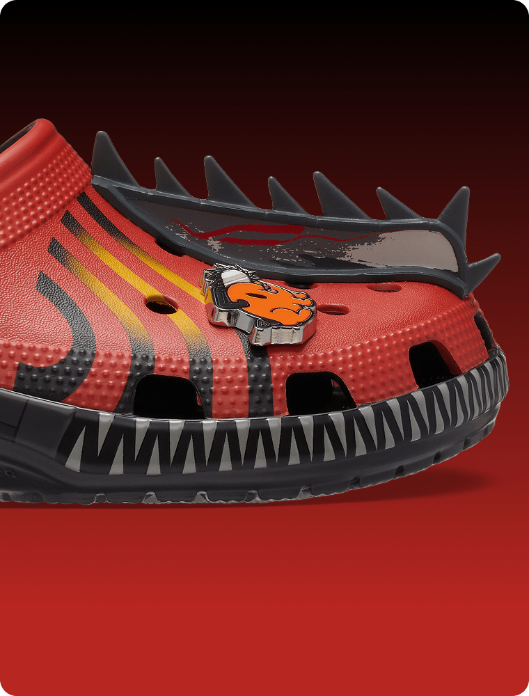Chainsaw Man x Crocs Chainsaw Man Classic Clog official detail 1