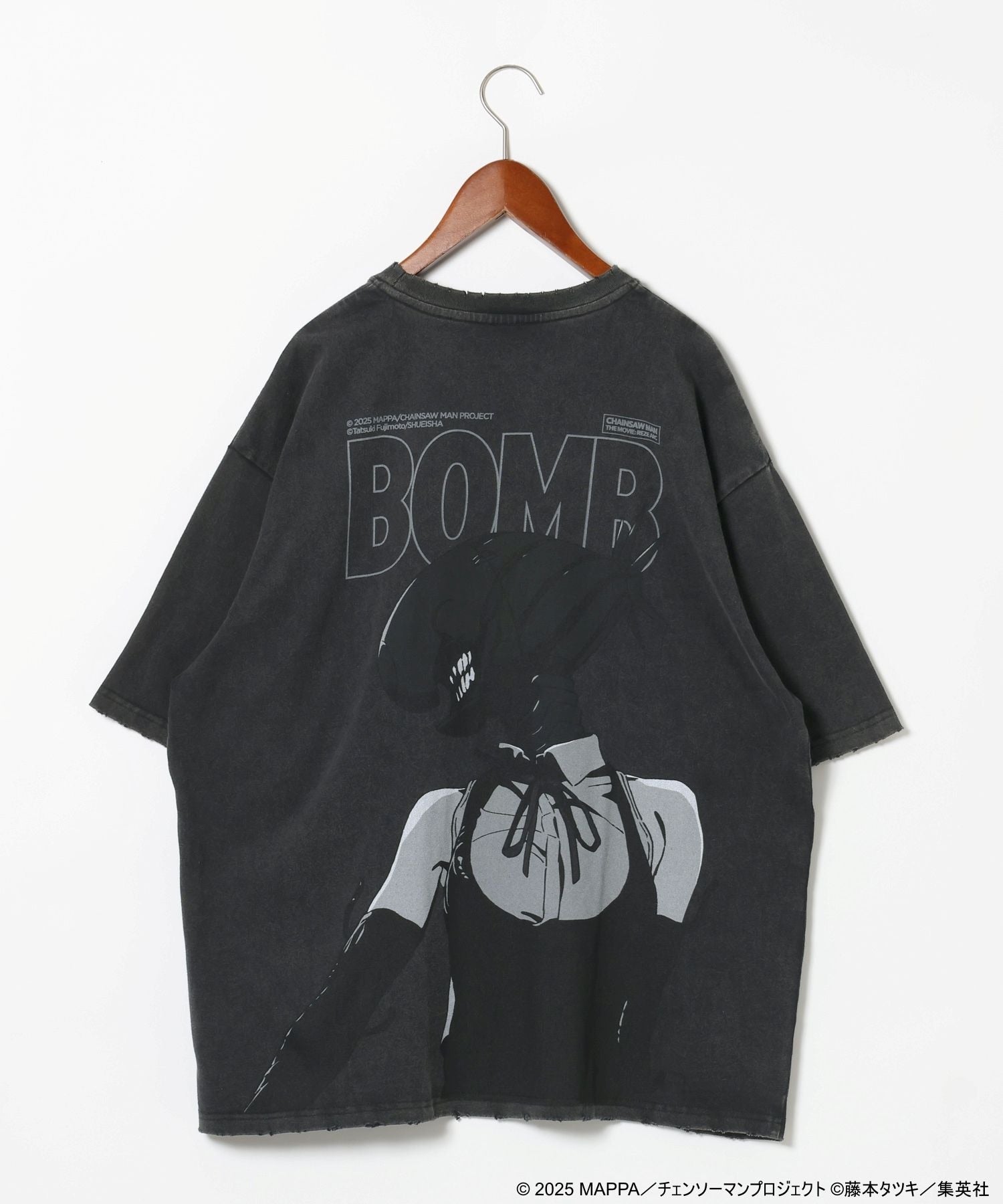 Chainsaw Man x Niko and - Reze Distressed Graphic T-Shirt Black