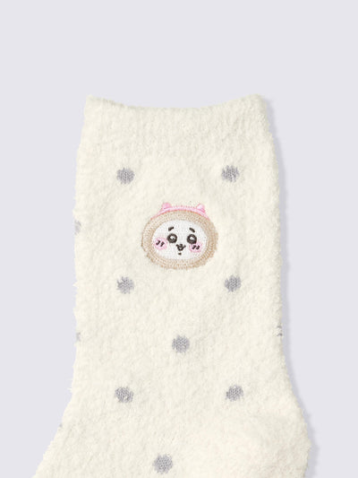 Chiikawa Snow Day Chiikawa Fluffy Room Socks — 2 Pairs — official product photograph