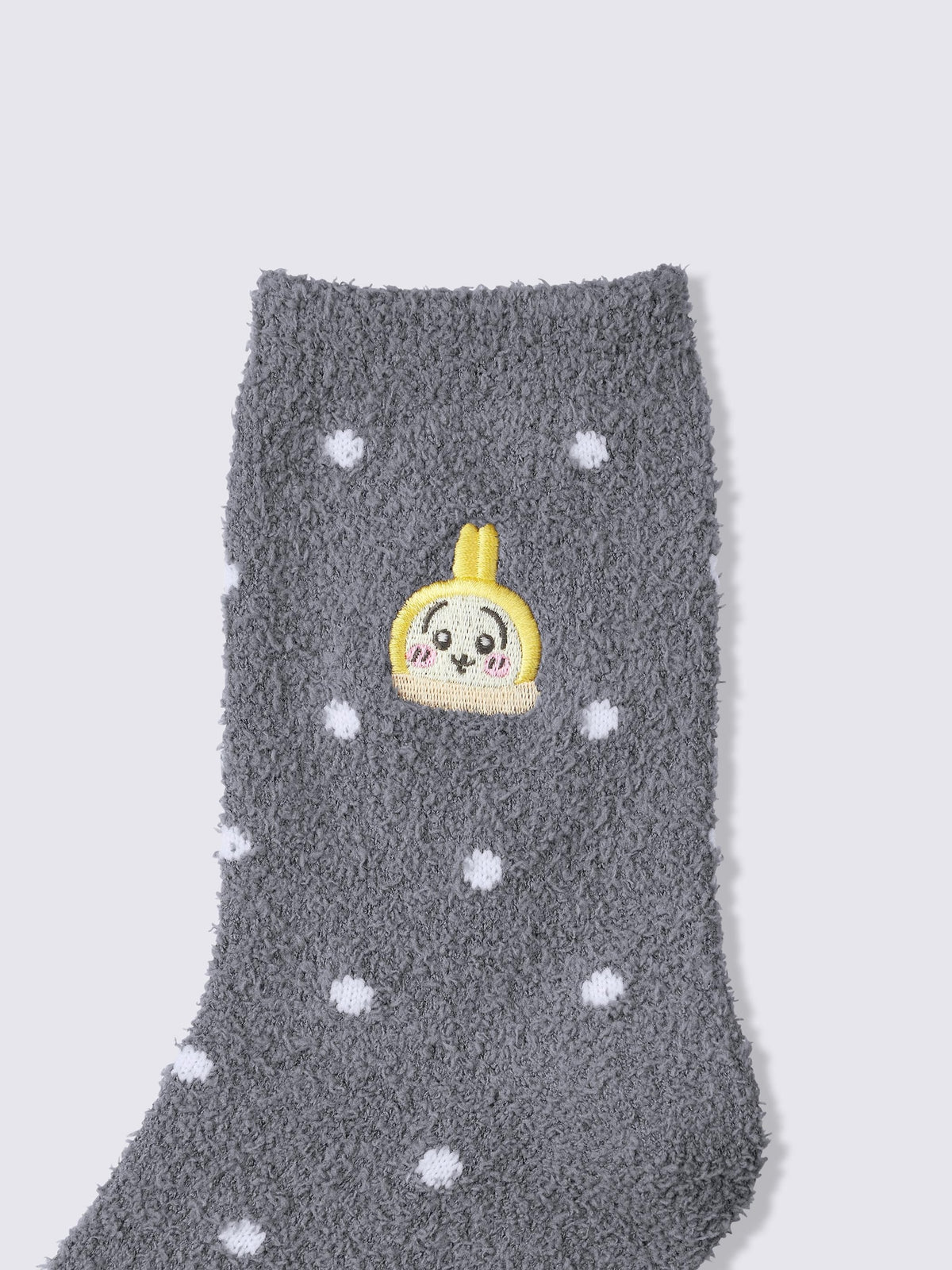 Chiikawa Snow Day Usagi Fluffy Room Socks — 2 Pairs — official product detail