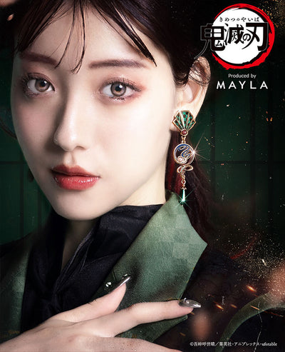 Tanjiro Kamado Demon Slayer x MAYLA Iconique Ear Objet worn view 1