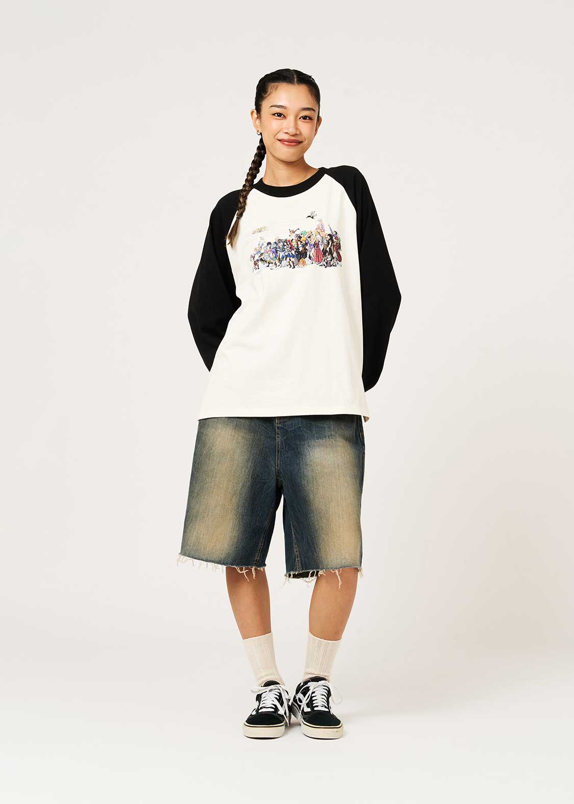 Fairy Tail 20th Anniversary Collaboration Guild Gathering Raglan Long-Sleeve T-Shirt - worn view 5