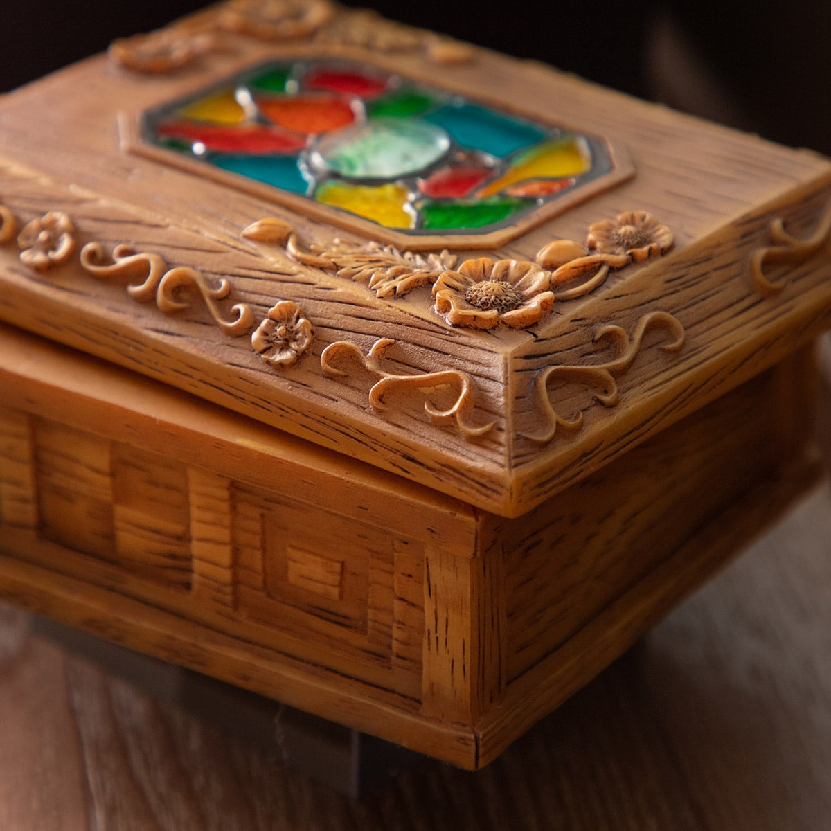 From Up on Poppy Hill Quartier Latin Treasure Box - official view 8