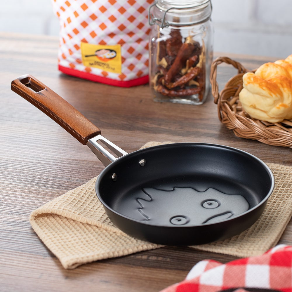 Howl's Moving Castle Calcifer Mini Frying Pan - official view 2