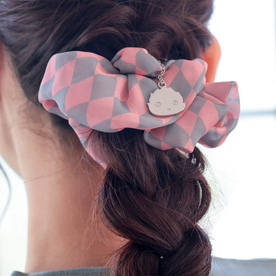 Howl's Moving Castle - Howl's Cloak Scrunchie with Calcifer Charm - official product view 3
