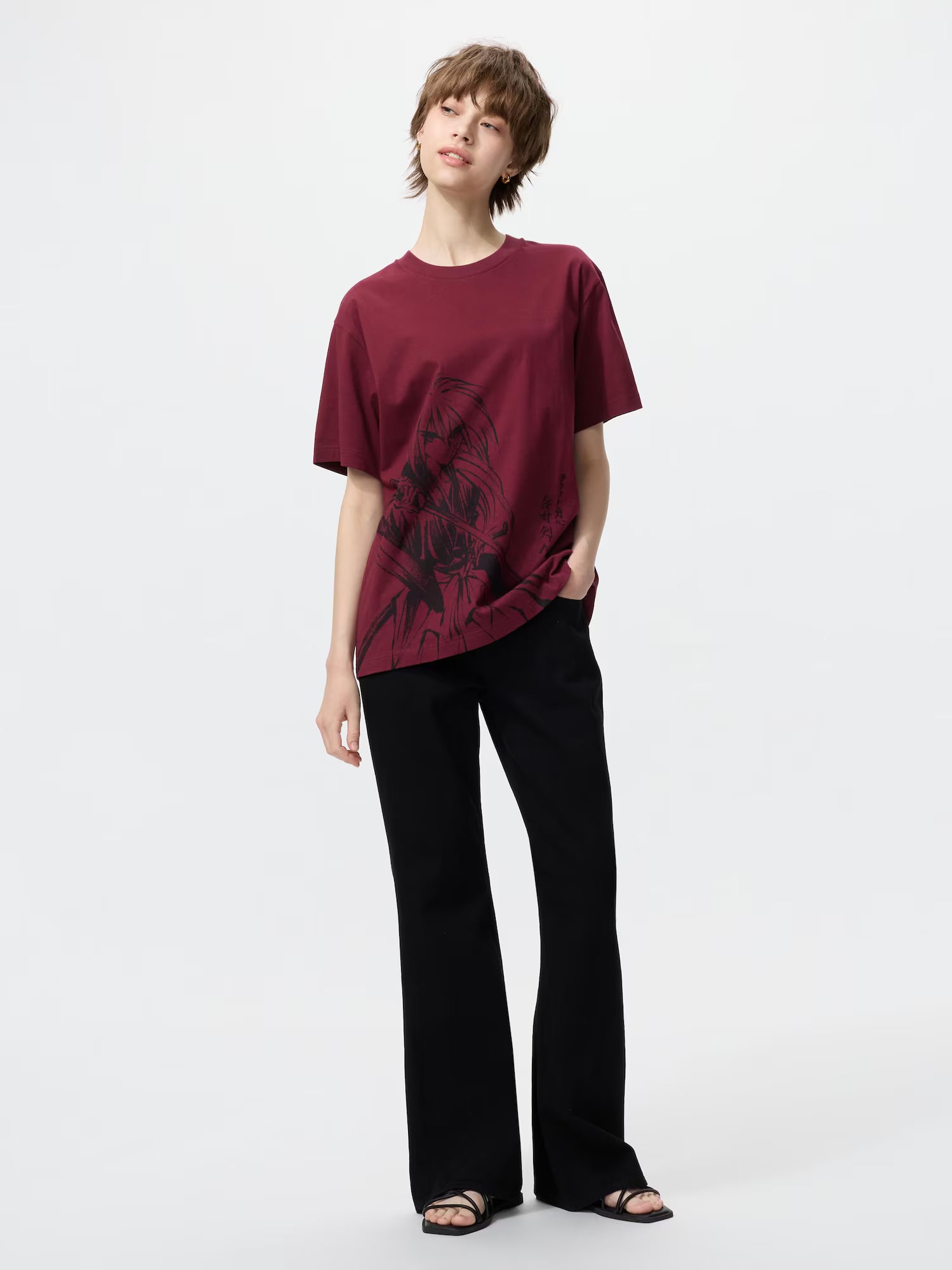 Shueisha's 100th Anniversary x Uniqlo Fashion Collection - Rurouni Kenshin A Romantic Tale of a Meiji Swordsman Vol. 1 (2 Types) [Pre-Order Apr 2026]