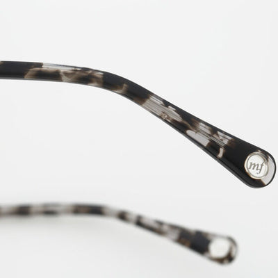 IDOLiSH7 Classic Glasses Collection Sogo Osaka model - official photo 5
