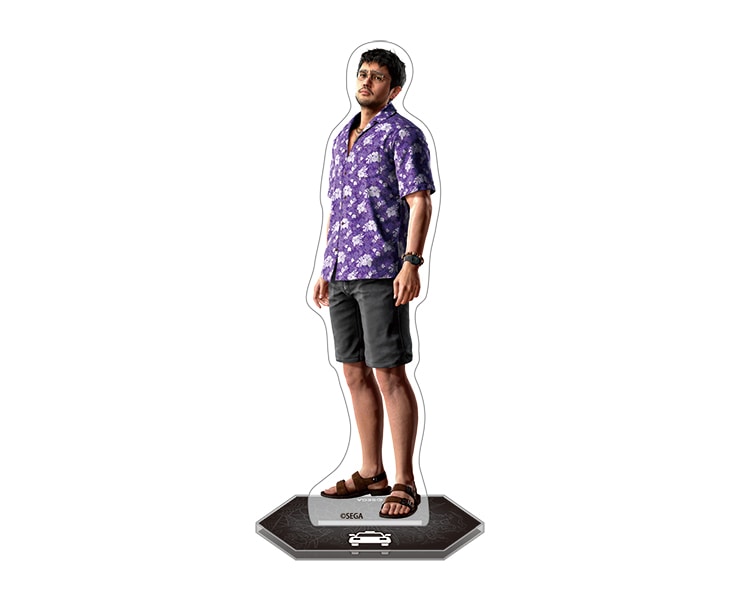 Eric Tomizawa assembled acrylic stand