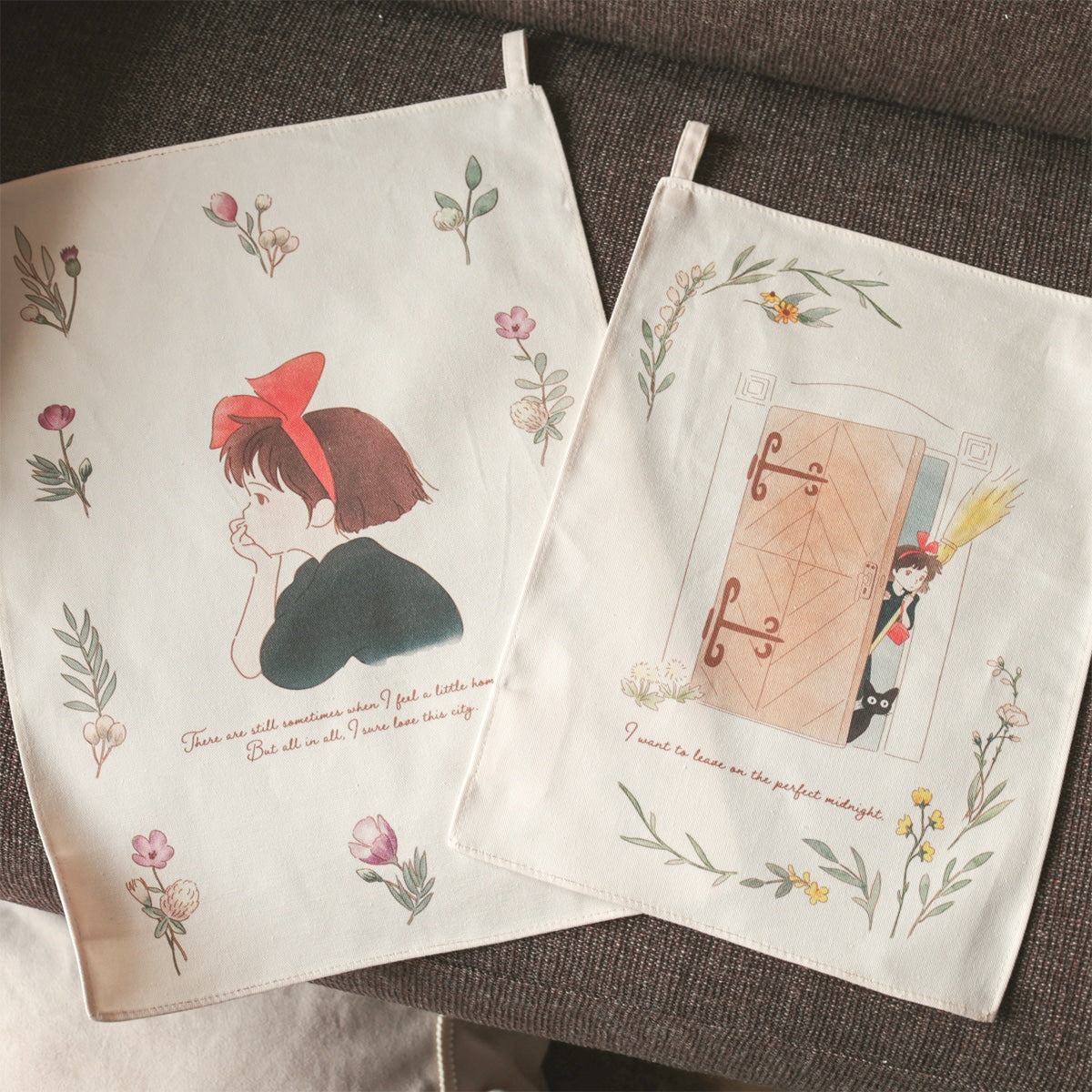 Kiki's Delivery Service Cotton Fabric Posters (2 Types) - Kiki Side Profile - official view 7