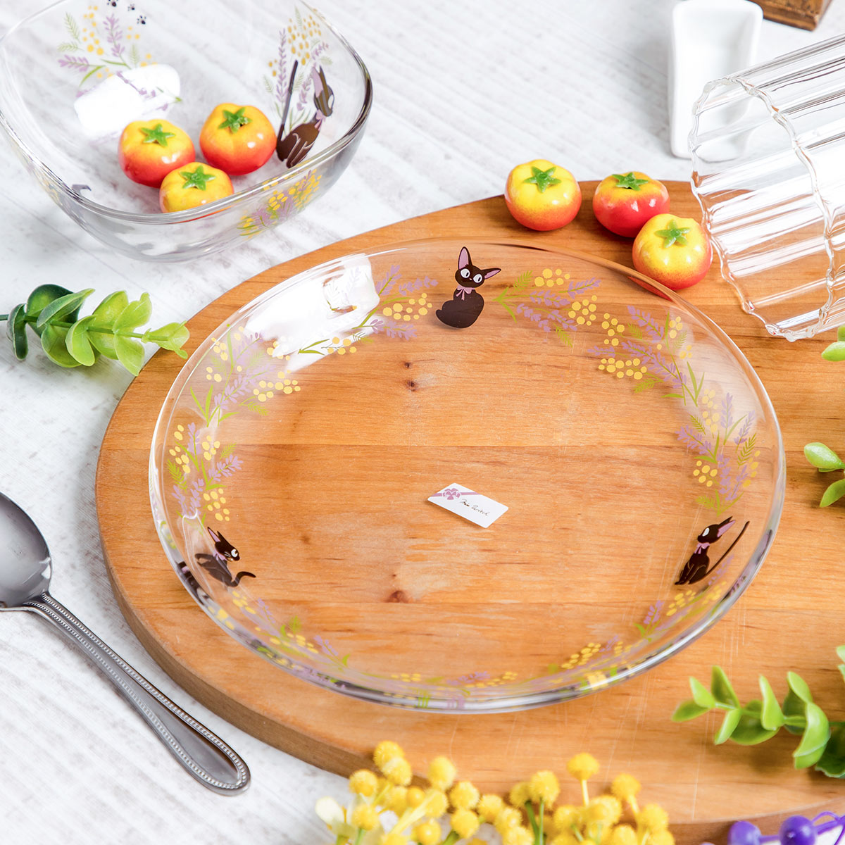 Kiki's Delivery Service - Flower Bouquet Glass Plate - official view 6