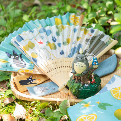 Kiki's Delivery Service Jiji Embroidered Fan Sleeve - Golden Yellow - official view 5