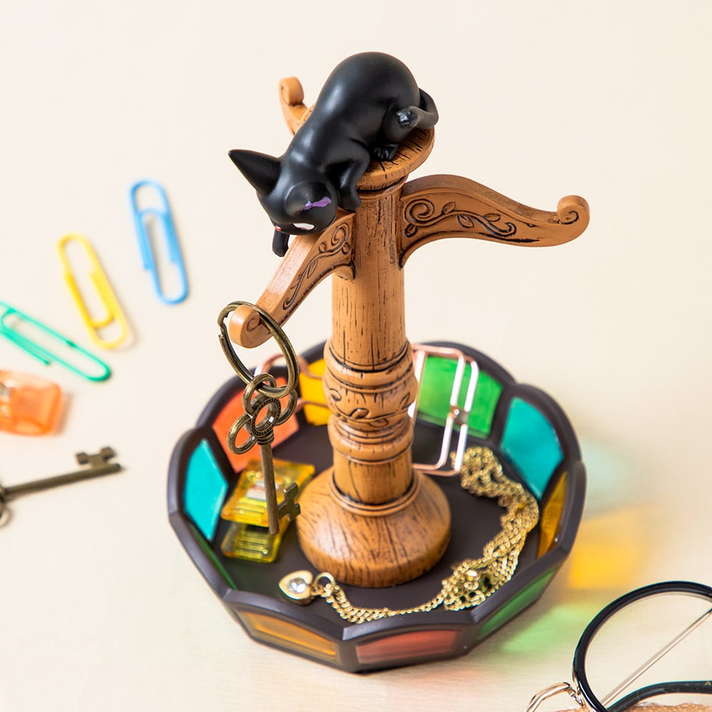 Kiki's Delivery Service Key Holder - Antique Pole - official view 3