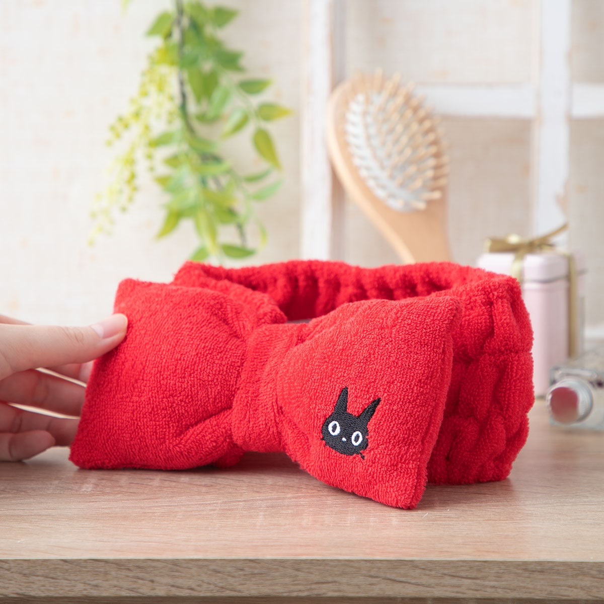 Kiki's Delivery Service Kiki's Red Ribbon Towel Headband - official view 3