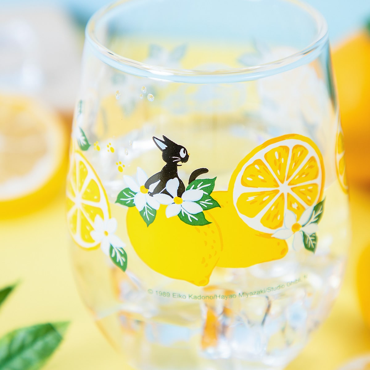 Kiki's Delivery Service Lemon Flower Jiji Glass Tumbler - official view 3