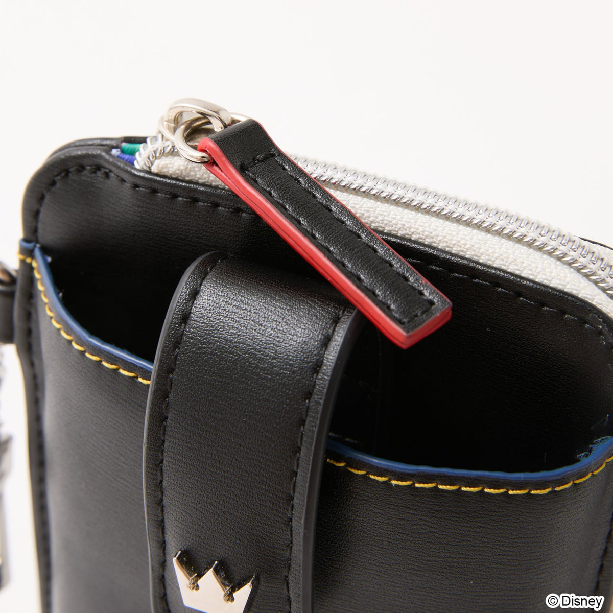 Kingdom Hearts × SuperGroupies — Sora Model Shoulder Multi-Pouch, official product view 6