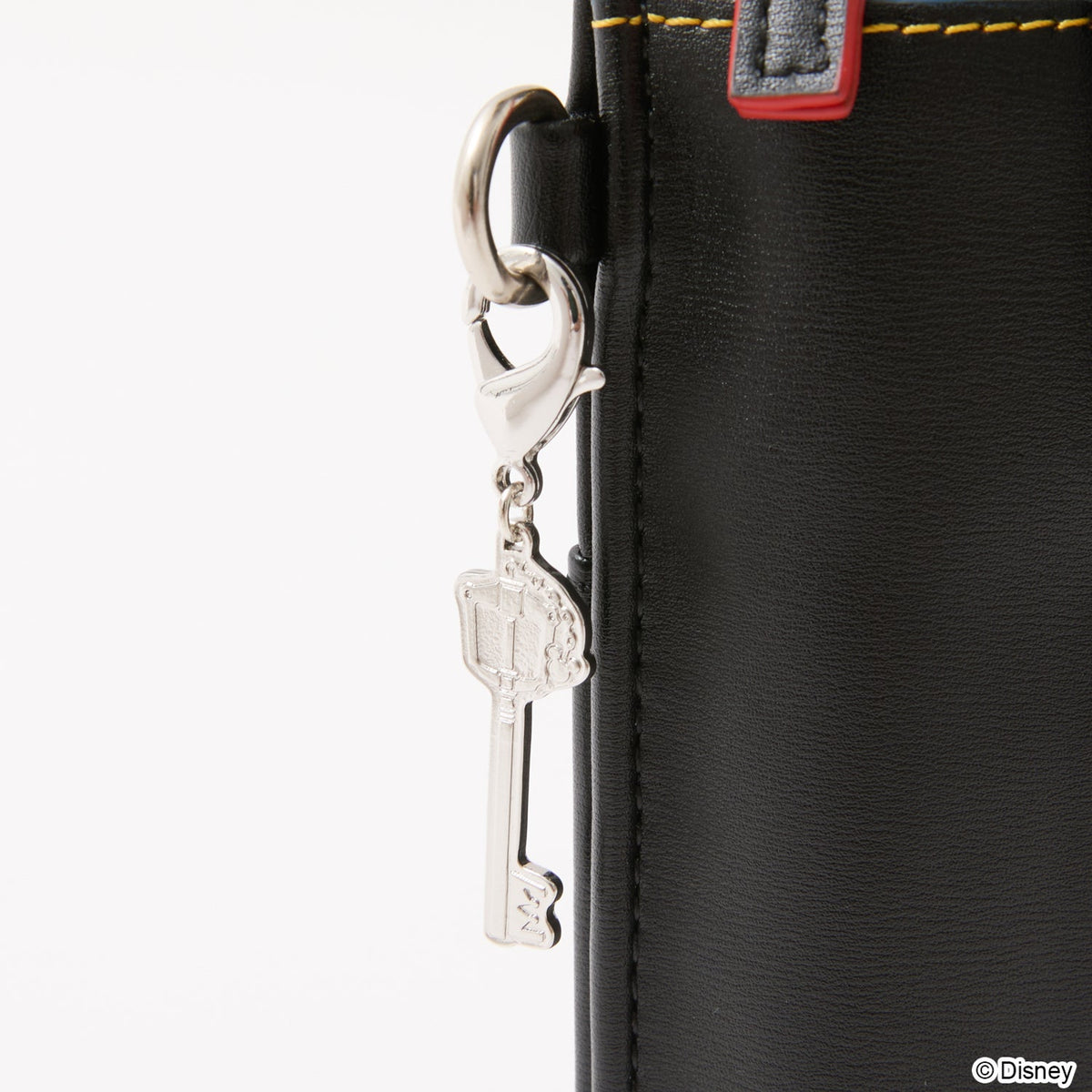 Kingdom Hearts × SuperGroupies — Sora Model Shoulder Multi-Pouch, official product view 7