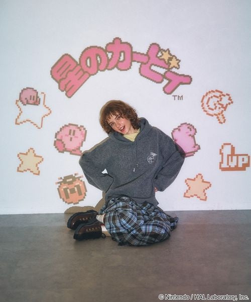 Kirby design knit hoodie - official product photo 10