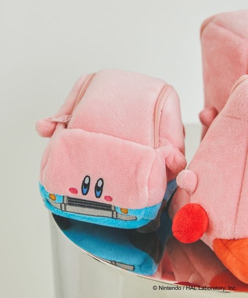 Kirby mouthful mode pouch - official product photo 5